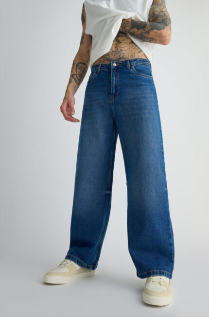 Prism Blue Soft Wash Everyday Straight Denim Jeans