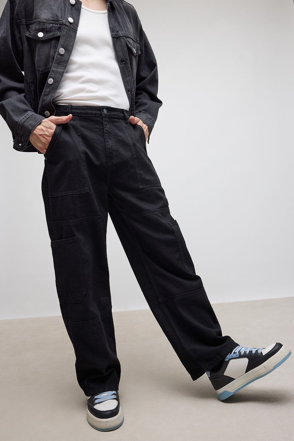 21MAY0239.jpg Noir Pocket Minimal Utility Straight-Fit Denim Jeans - Image 1