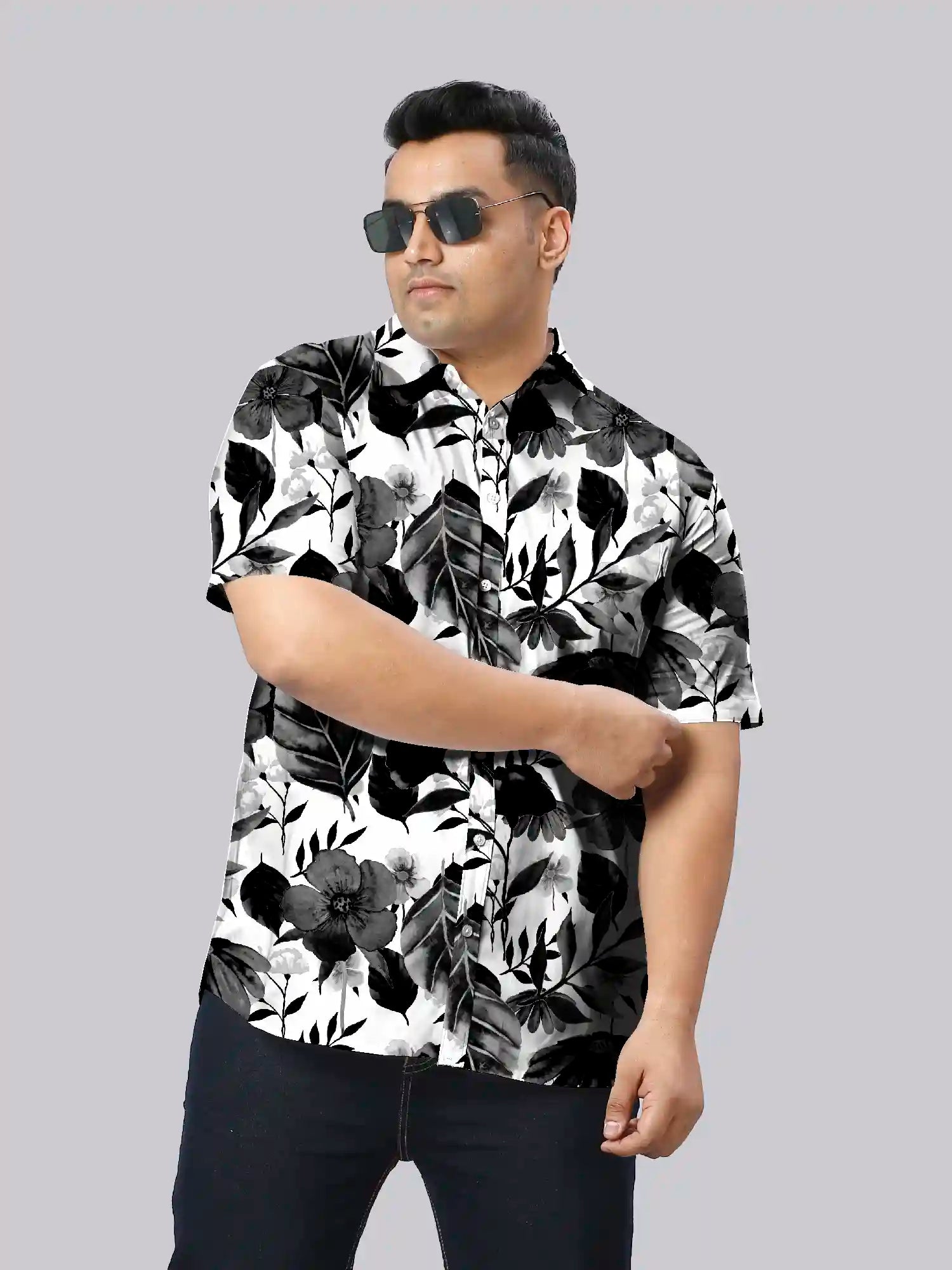 GFCDPH-11222-Blackandwhiteflowers-F.jpg Black and White Floral Print Men Plus Size Half Sleeve Shirt - Image 1