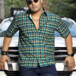 Emerald Yellow Check Cotton Men Plus Size Half Sleeve Shirt
